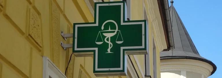 Apotheekgebouw in Etten-Leur